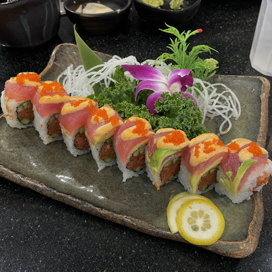 Tuna Lover Roll